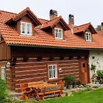 Villa Roubenka U Monince