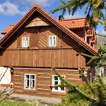 Roubenka U Monince Villa