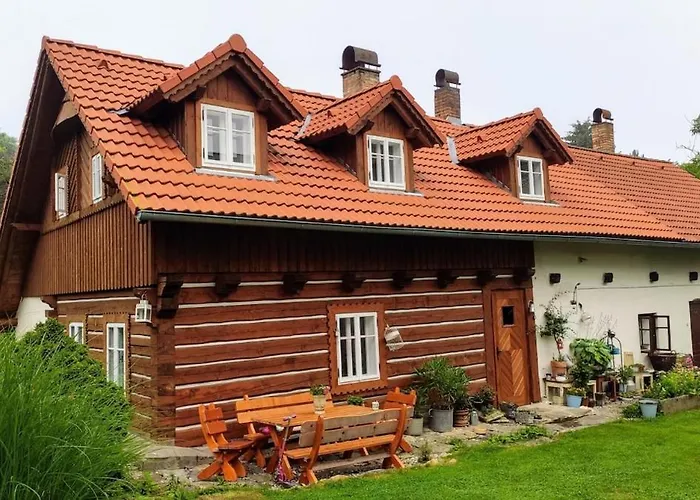 וילה Roubenka U Monince