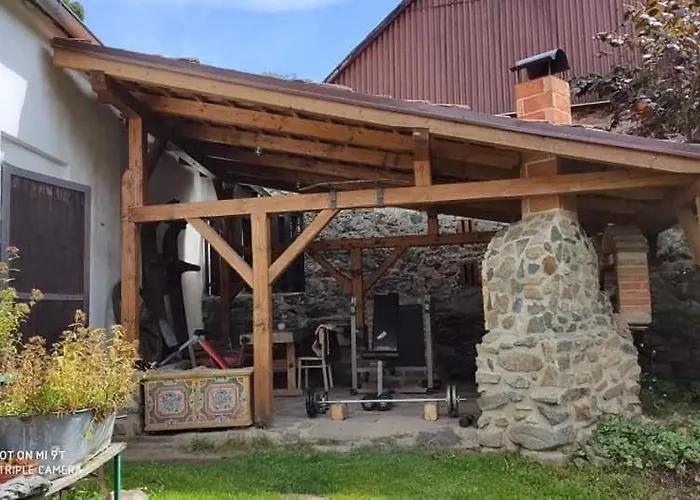 Roubenka U Monince וילה Borotin