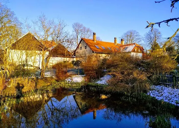 Roubenka U Monince Villa Borotin