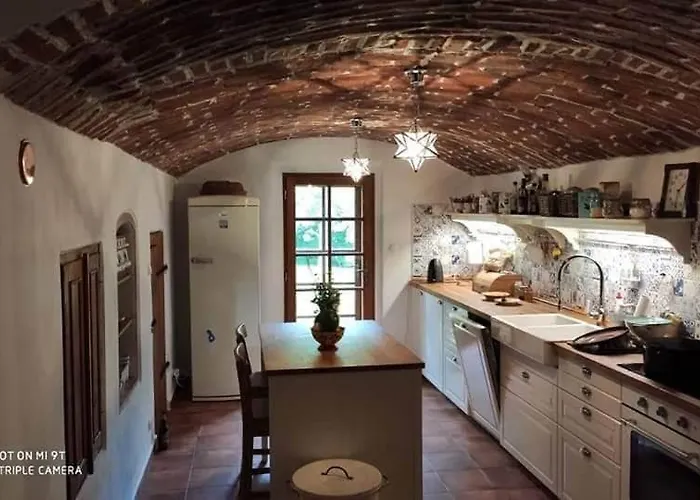 Roubenka U Monince Borotin