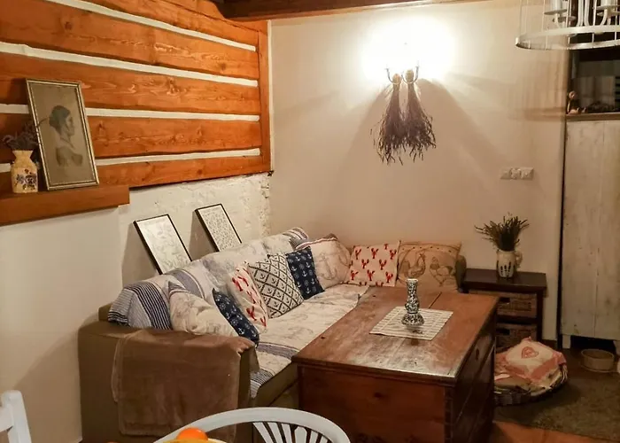 Roubenka U Monince Borotin